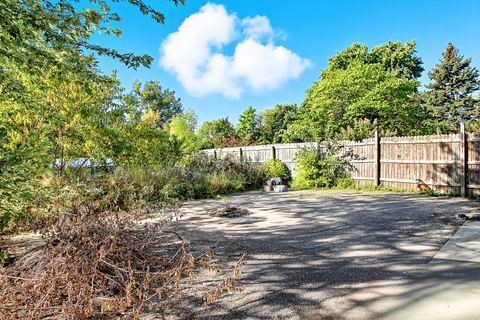 Tiny photo for 11345 W Carnahan Avenue, Beach Park, IL 60099 (MLS # 12486625)