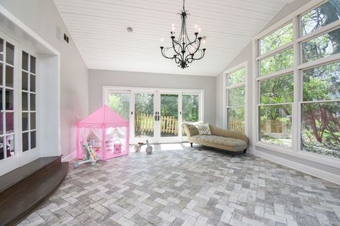 Tiny photo for 5724 Lawn Drive, Western Springs, IL 60558 (MLS # 12627434)