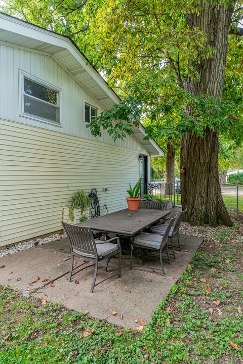 Tiny photo for 2311 46th Street Court, Rock Island, IL 61201 (MLS # 12788661)
