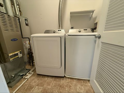 Tiny photo for 345 Sundown Court #B, Wauconda, IL 60084 (MLS # 12616019)
