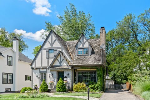 1288 Ridgewood Drive Highland Park IL 60035