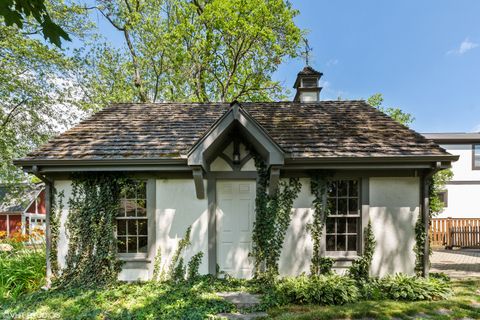 Tiny photo for 1288 Ridgewood Drive, Highland Park, IL 60035 (MLS # 12626102)