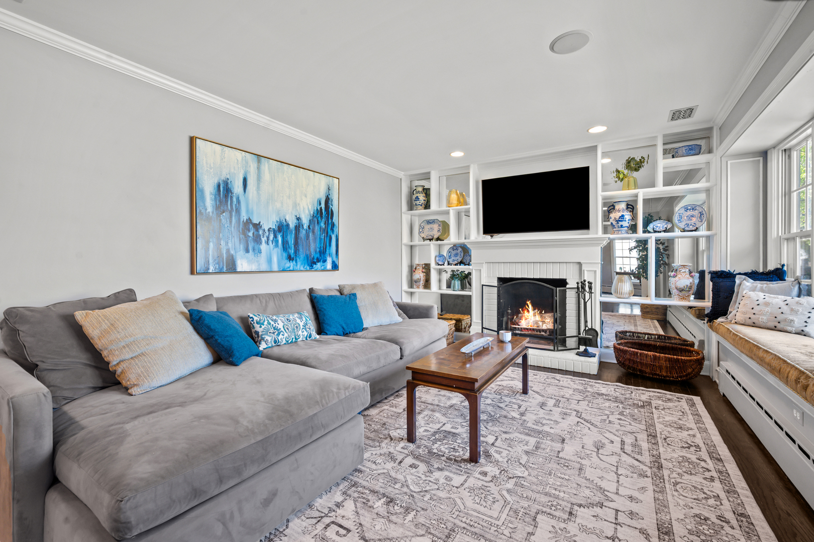 1288 Ridgewood Drive