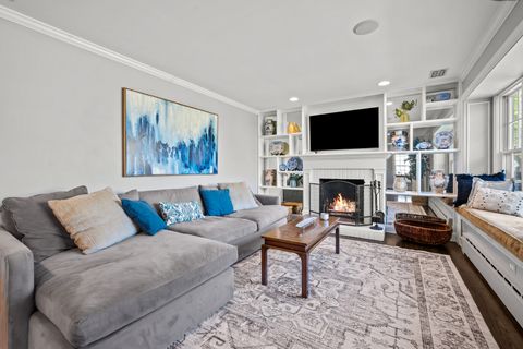 Tiny photo for 1288 Ridgewood Drive, Highland Park, IL 60035 (MLS # 12626102)