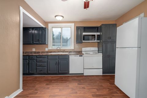 Tiny photo for 503 Commercial Street, Chenoa, IL 61726 (MLS # 12529056)