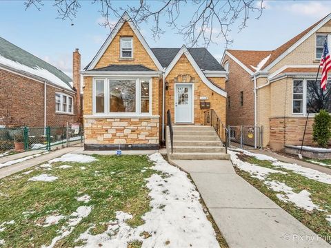 Photo of 3922 W 59th Place, Chicago, IL 60629 (MLS # 12532285)