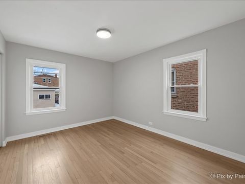 Tiny photo for 3922 W 59th Place, Chicago, IL 60629 (MLS # 12532285)