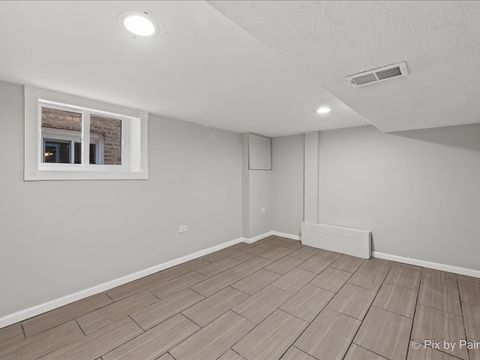 Tiny photo for 3922 W 59th Place, Chicago, IL 60629 (MLS # 12532285)