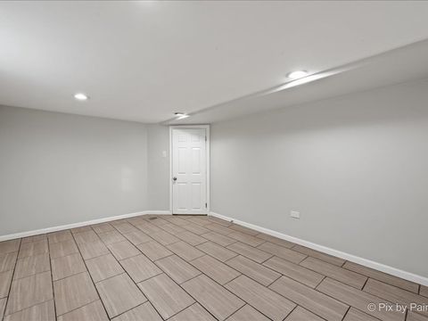 Tiny photo for 3922 W 59th Place, Chicago, IL 60629 (MLS # 12532285)