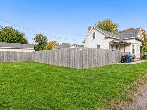Tiny photo for 2317 Hobson Avenue, Davenport, IA 52802 (MLS # 12794428)