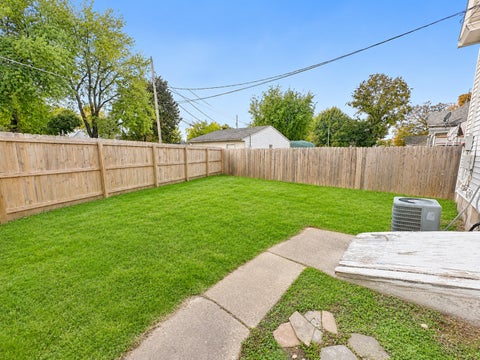 Tiny photo for 2317 Hobson Avenue, Davenport, IA 52802 (MLS # 12794428)