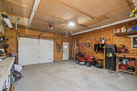 Tiny photo for 812 W 3rd Street, Gilman, IL 60938 (MLS # 12612220)