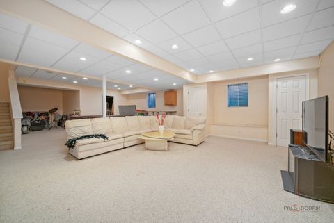 Tiny photo for 2287 Avalon Drive, Buffalo Grove, IL 60089 (MLS # 12515938)