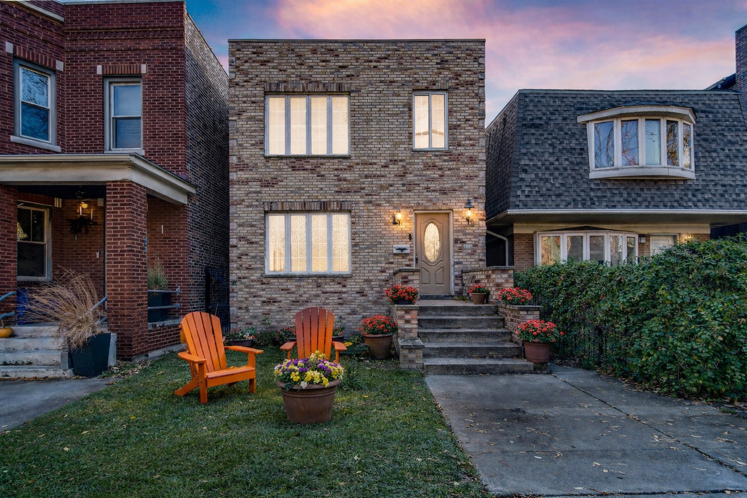 3329 S Racine Avenue