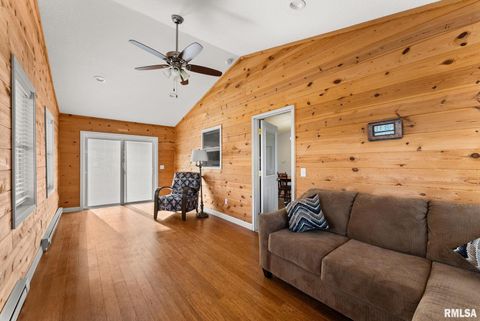 Tiny photo for 3705 W 46TH Street, Davenport, IA 52806 (MLS # QC4269312)