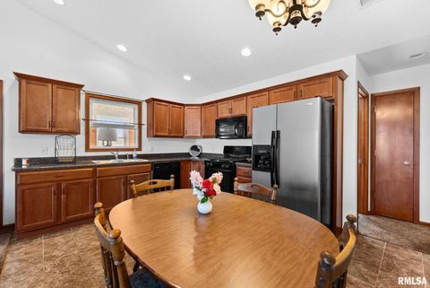 Tiny photo for 3705 W 46TH Street, Davenport, IA 52806 (MLS # QC4269312)