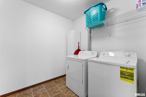 Tiny photo for 3705 W 46TH Street, Davenport, IA 52806 (MLS # QC4269312)