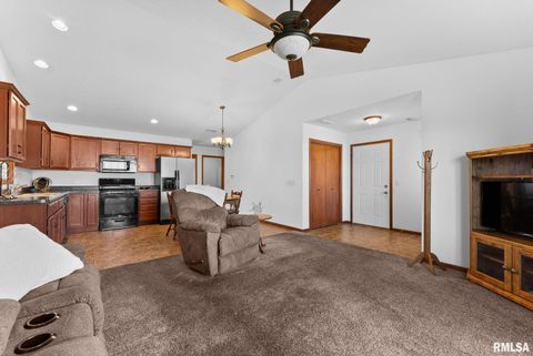 Tiny photo for 3705 W 46TH Street, Davenport, IA 52806 (MLS # QC4269312)