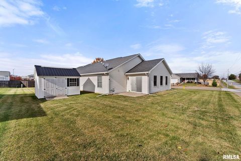 Tiny photo for 3705 W 46TH Street, Davenport, IA 52806 (MLS # QC4269312)