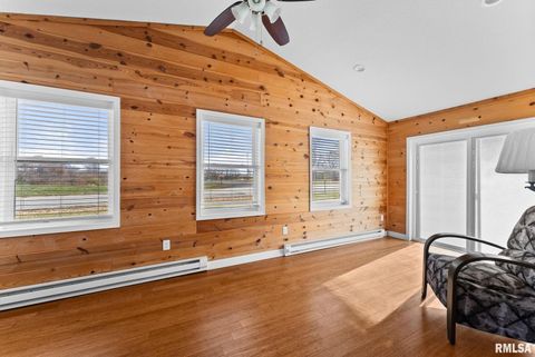 Tiny photo for 3705 W 46TH Street, Davenport, IA 52806 (MLS # QC4269312)