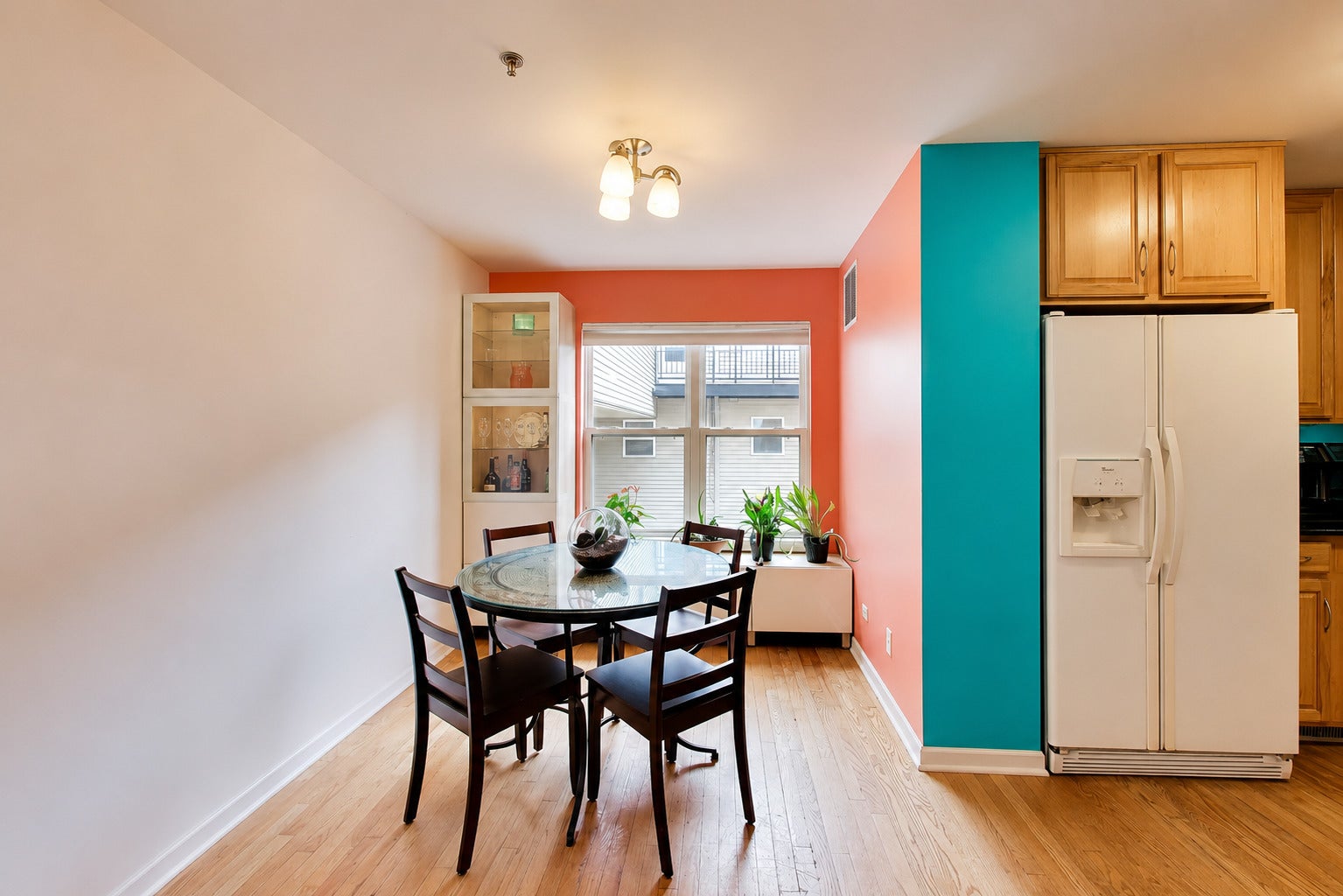 2011 W Chase Avenue 2