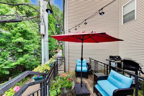 Tiny photo for 2011 W Chase Avenue #2, Chicago, IL 60645 (MLS # 12722383)