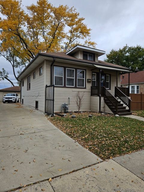 334 23RD Avenue Bellwood IL 60104