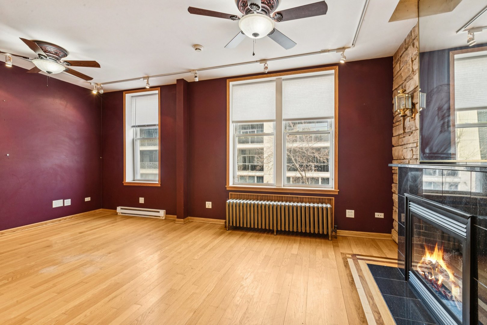 840 N California Avenue