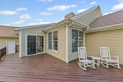 Tiny photo for 2402 Walden Woods Court, Mahomet, IL 61853 (MLS # 12488199)