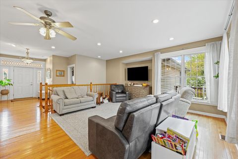 Tiny photo for 2402 Walden Woods Court, Mahomet, IL 61853 (MLS # 12488199)