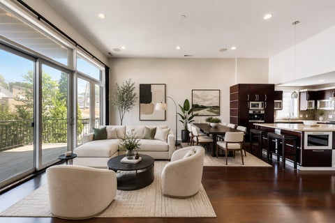 Tiny photo for 3045 N CLYBOURN Avenue #2, Chicago, IL 60618 (MLS # 12747715)
