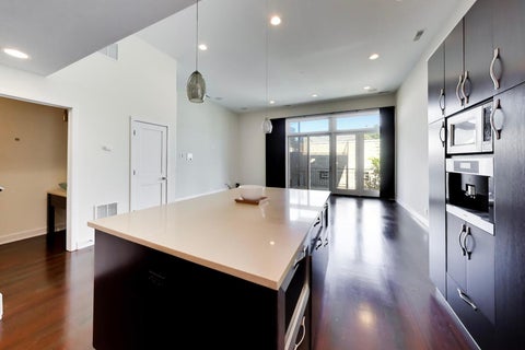 Tiny photo for 3045 N CLYBOURN Avenue #2, Chicago, IL 60618 (MLS # 12747715)