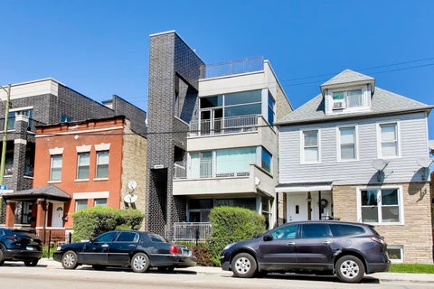 Tiny photo for 3045 N CLYBOURN Avenue #2, Chicago, IL 60618 (MLS # 12747715)