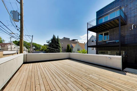 Tiny photo for 3045 N CLYBOURN Avenue #2, Chicago, IL 60618 (MLS # 12747715)
