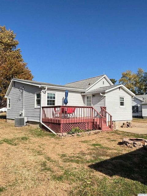 Tiny photo for 41 Main Street, Carthage, IL 62321 (MLS # 12510990)