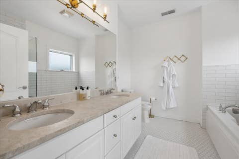 Tiny photo for 3011 N ASHLAND Avenue #4S, Chicago, IL 60657 (MLS # 12675229)