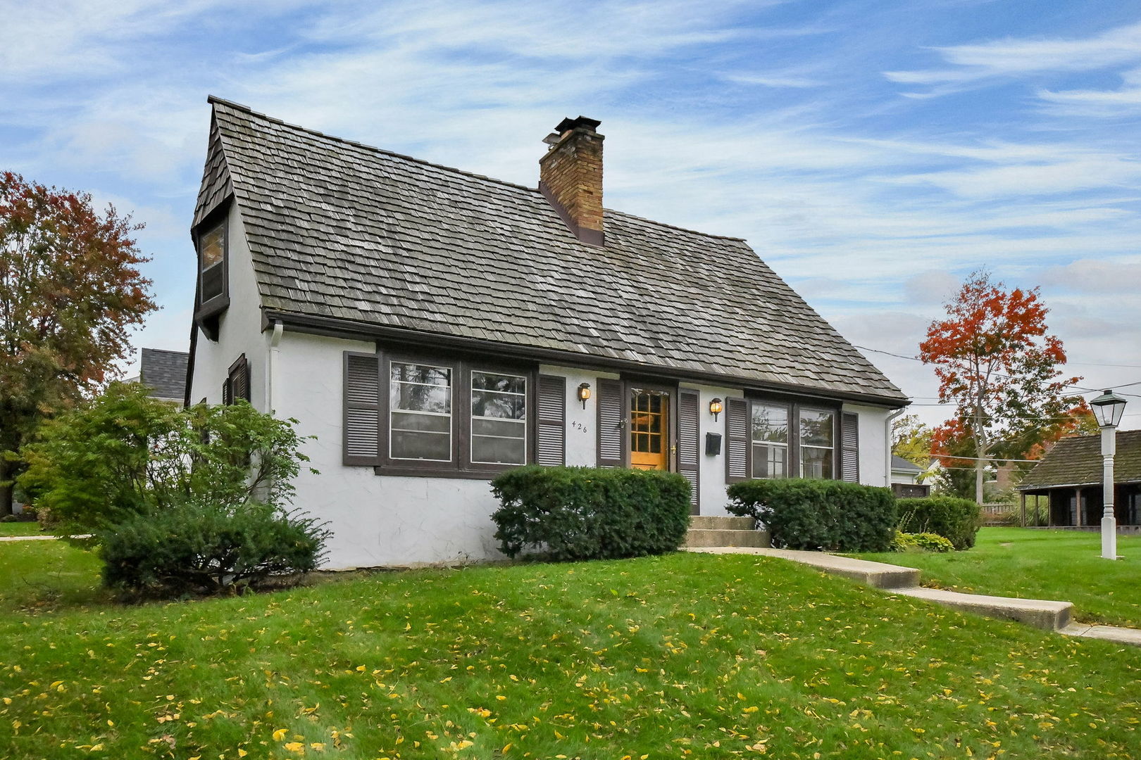 426 E Prairie Avenue
