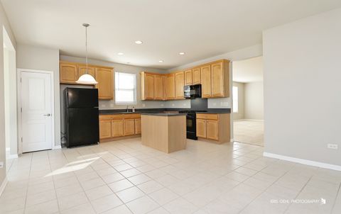 Tiny photo for 3184 Comstock Court, Mundelein, IL 60060 (MLS # 12474631)