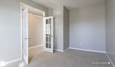 Tiny photo for 3184 Comstock Court, Mundelein, IL 60060 (MLS # 12474631)
