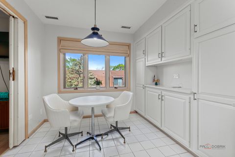 Tiny photo for 1000 Deerfield Road #303, Highland Park, IL 60035 (MLS # 12650021)