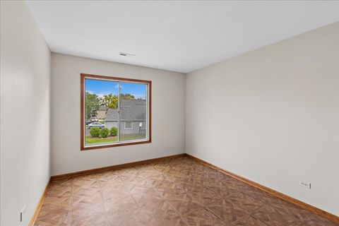Tiny photo for 7050 Brighton Court #203, Woodridge, IL 60517 (MLS # 12676415)