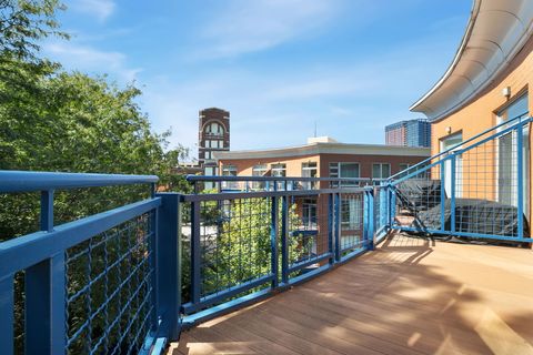 Tiny photo for 1141 W Washington Boulevard #246, Chicago, IL 60607 (MLS # 12488592)
