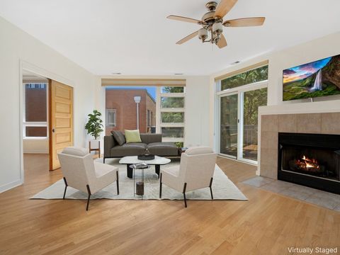 Tiny photo for 1141 W Washington Boulevard #246, Chicago, IL 60607 (MLS # 12488592)