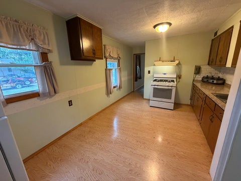 Tiny photo for 1719 Kelly Avenue, Crest Hill, IL 60403 (MLS # 12609618)