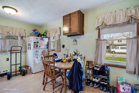 Tiny photo for 1719 Kelly Avenue, Crest Hill, IL 60403 (MLS # 12609618)