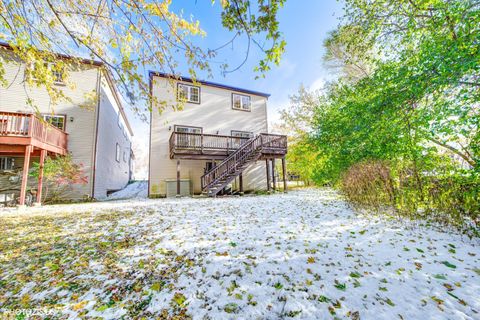 Tiny photo for 23974 N OVERHILL Drive, Lake Zurich, IL 60047 (MLS # 12512385)