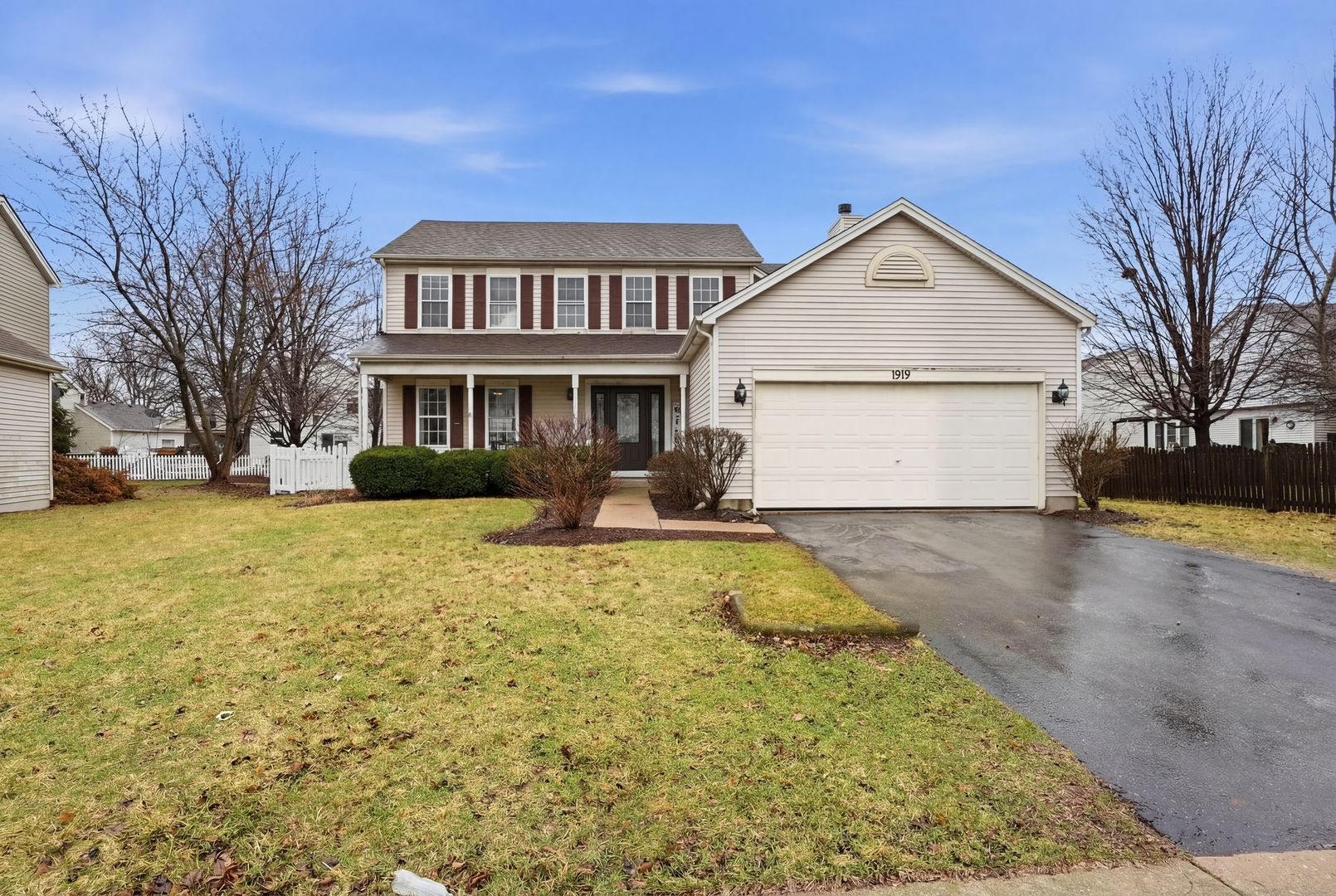1919 Spring Ridge Drive