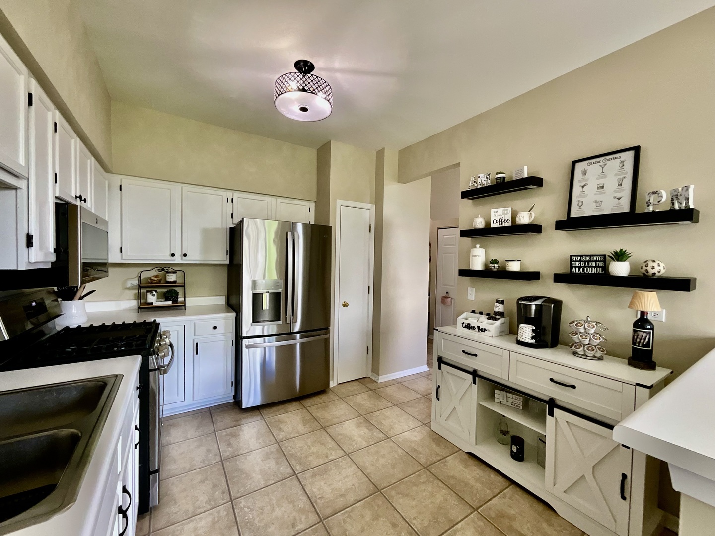 547 Woodcrest Drive
