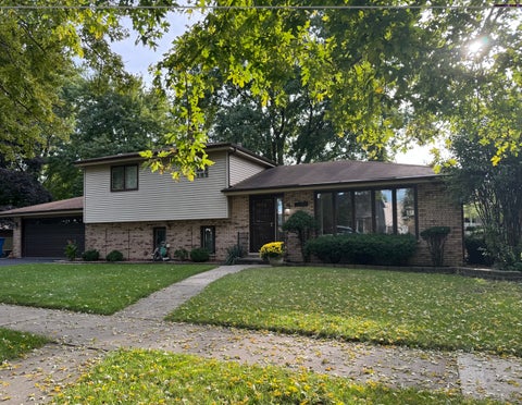 Photo of 13004 S Blossom Drive, Alsip, IL 60803 (MLS # 12772826)