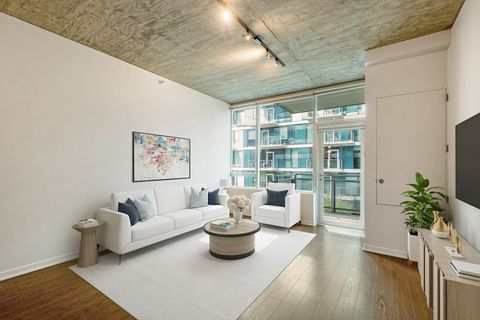 Tiny photo for 1345 S Wabash Avenue #606, Chicago, IL 60605 (MLS # 12472804)